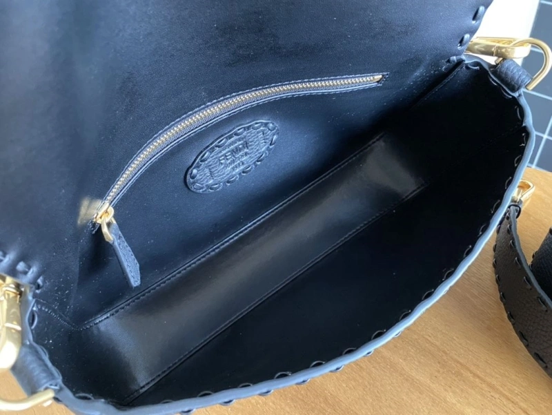 F**di baguette bags 4222c-0441