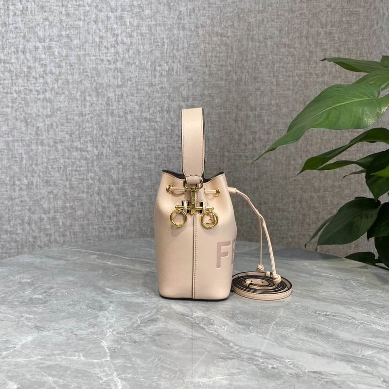 F**di bucket bags 4222c-0478