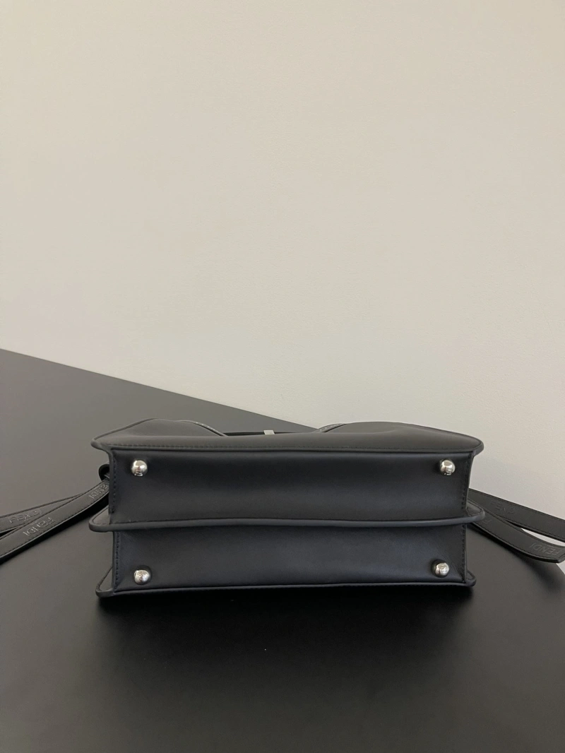 F**di top handle bags 4222c-0502