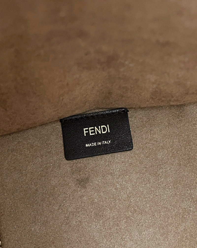 F**di shopping bags 4222c-0504