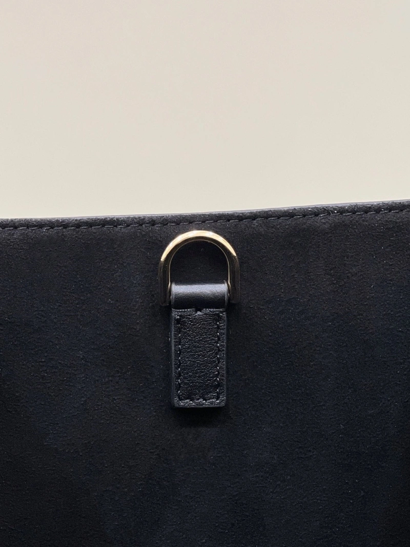 F**di shopping bags 4222c-0505