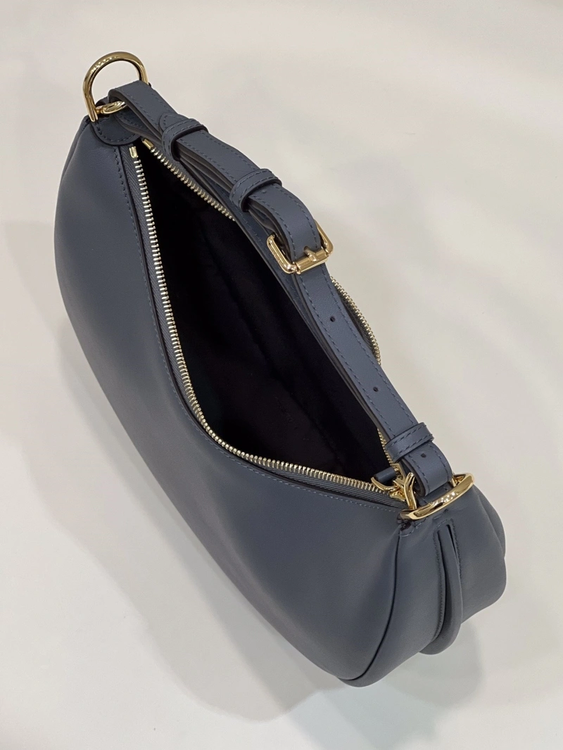 F**di top handle bags 4222c-0510