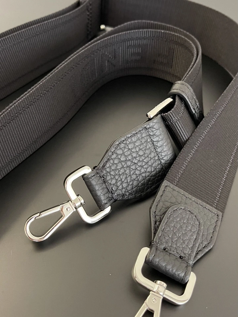 F**di top handle bags 4222c-0517