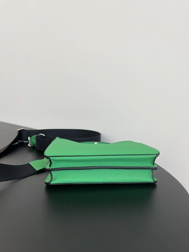 F**di top handle bags 4222c-0521