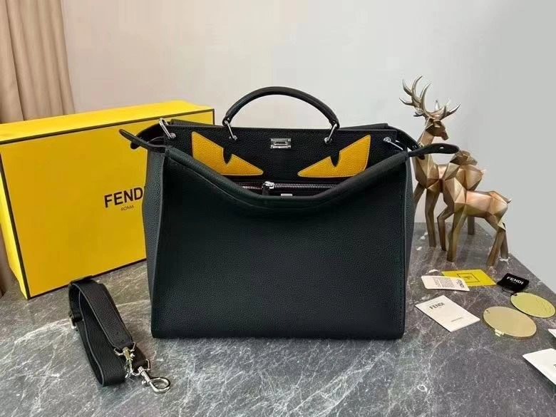 F**di shopping bags 4222c-0523