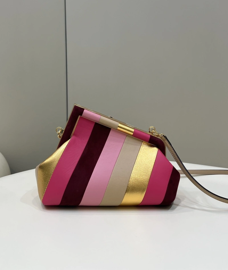 F**di first bags 4222c-0557