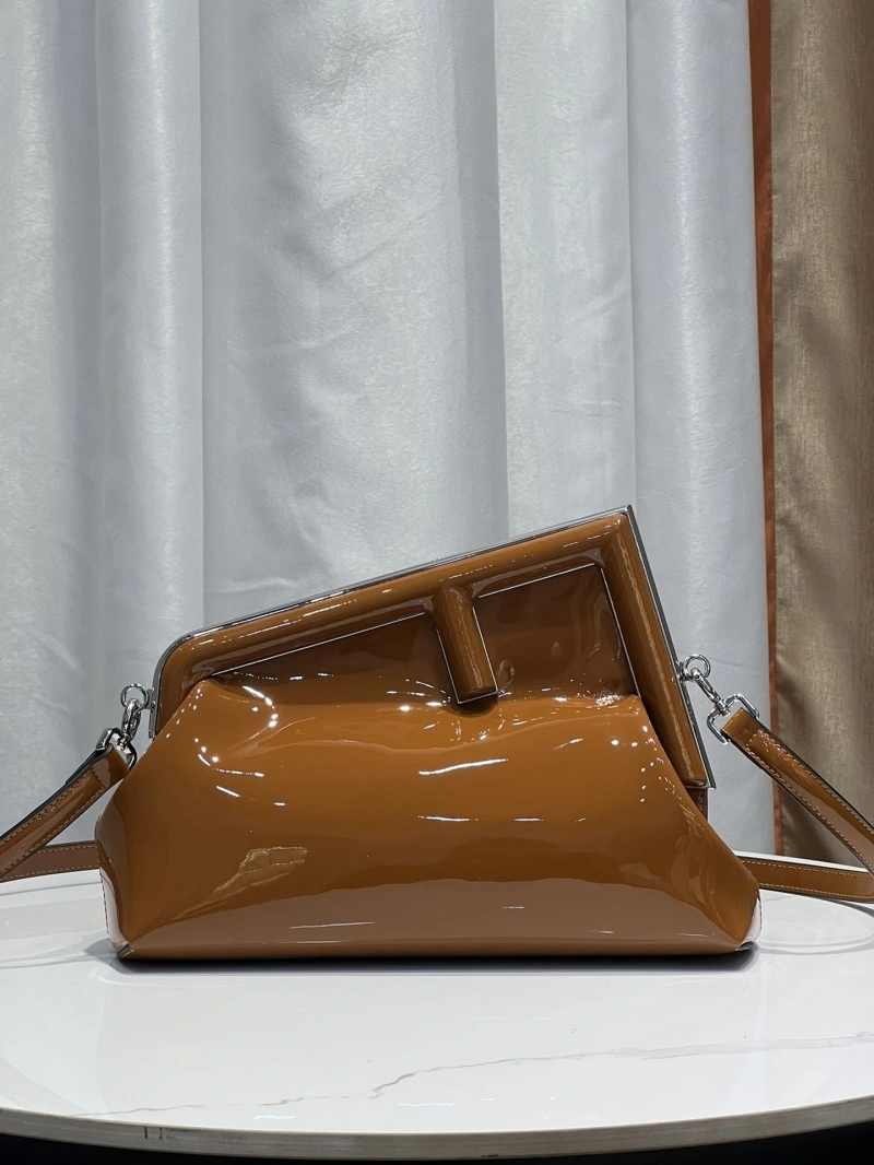 F**di first bags 4222c-0558