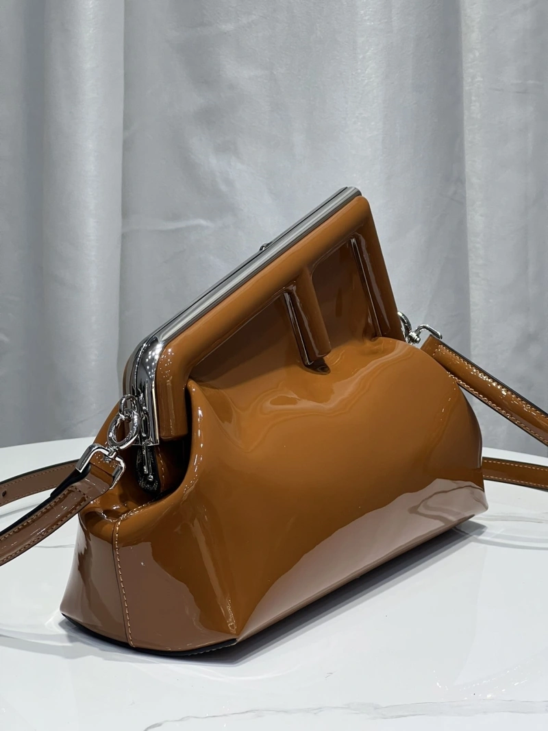 F**di first bags 4222c-0558