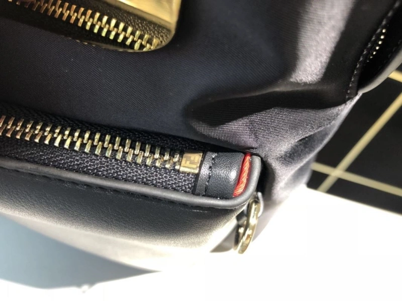 F**di backpacks 4222c-0579