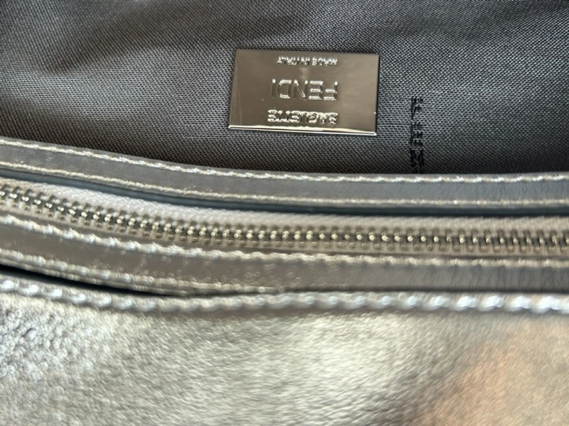 F**di baguette bags 4222c-0619