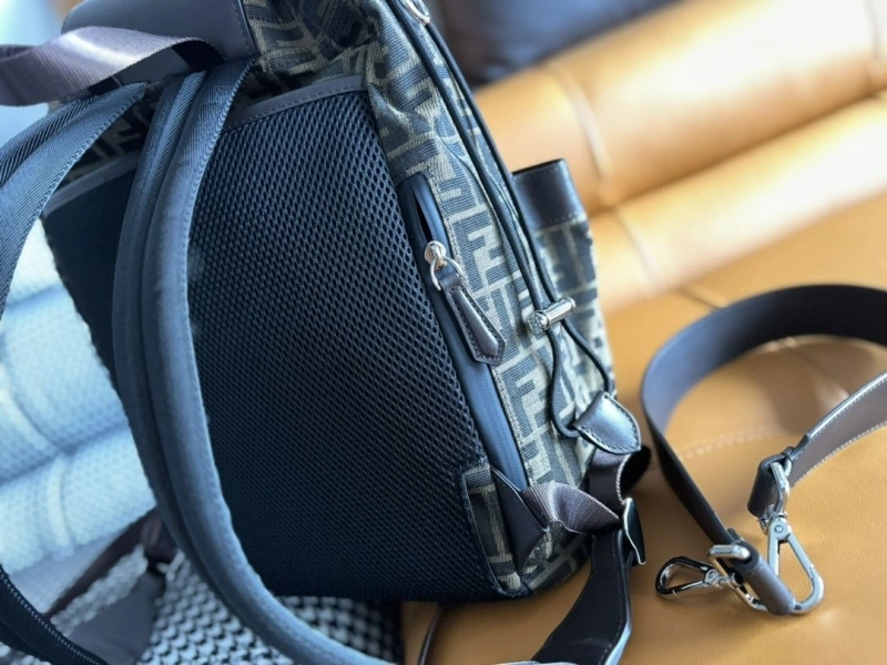 F**di backpacks 4222c-0622