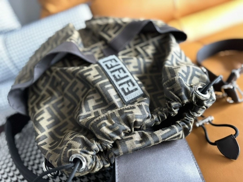F**di backpacks 4222c-0622