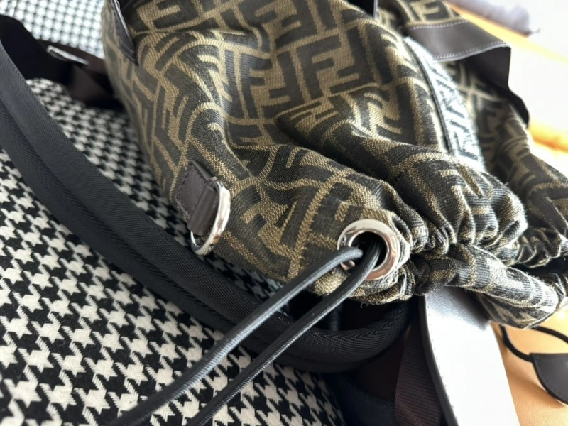 F**di backpacks 4222c-0622