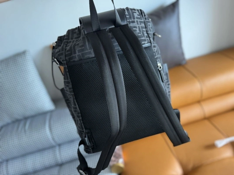 F**di backpacks 4222c-0624