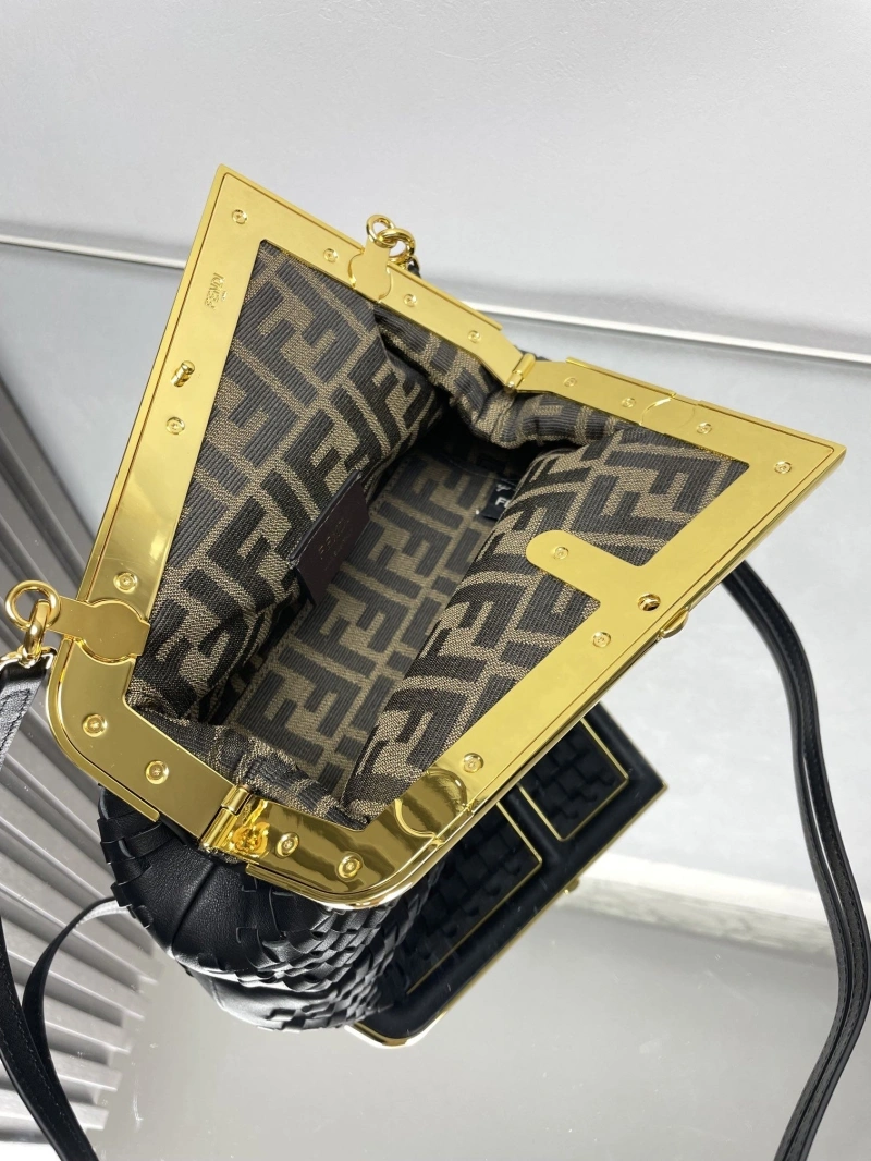 F**di first bags 4222c-0674