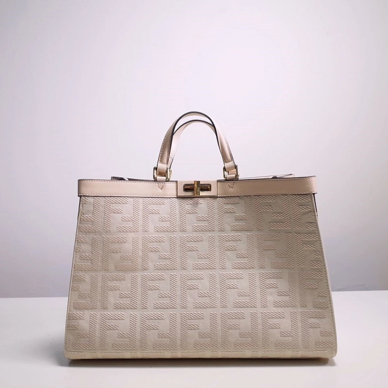 F**di shopping bags 4222c-0712