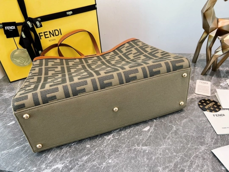 F**di shopping bags 4222c-0713