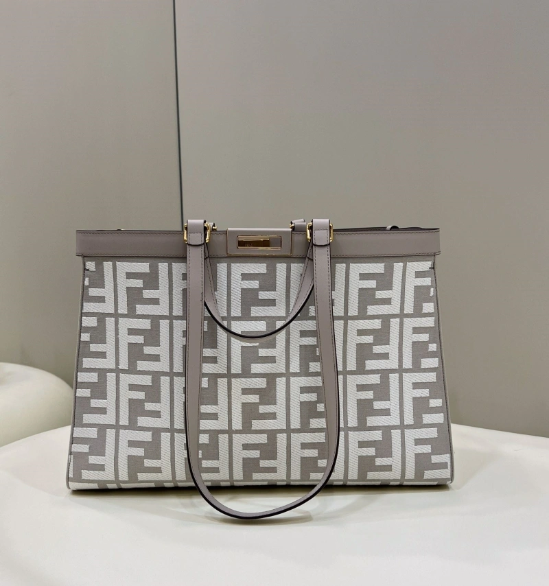 F**di shopping bags 4222c-0715