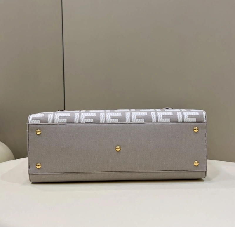 F**di shopping bags 4222c-0715