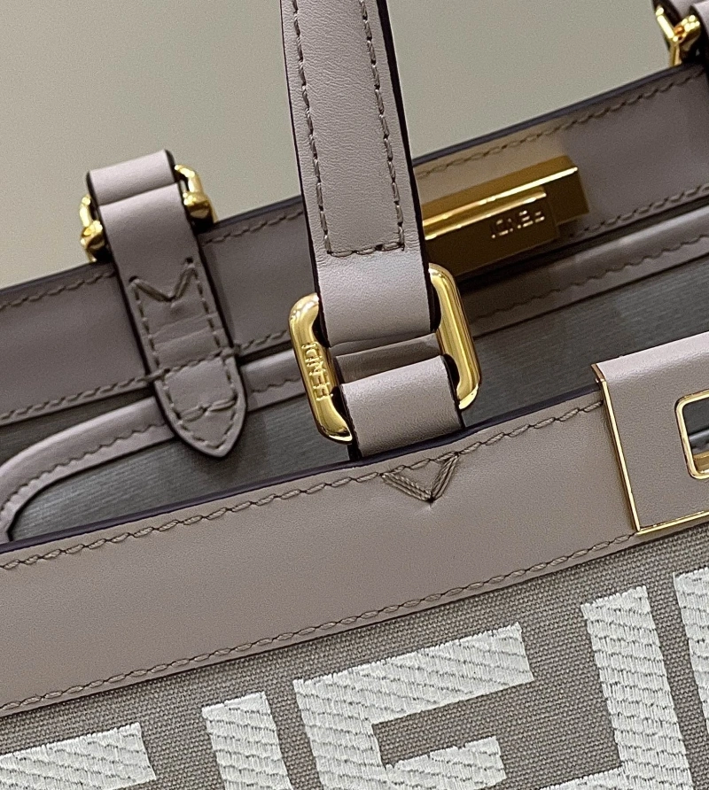F**di shopping bags 4222c-0715