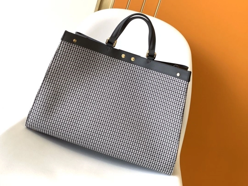 F**di shopping bags 4222c-0718