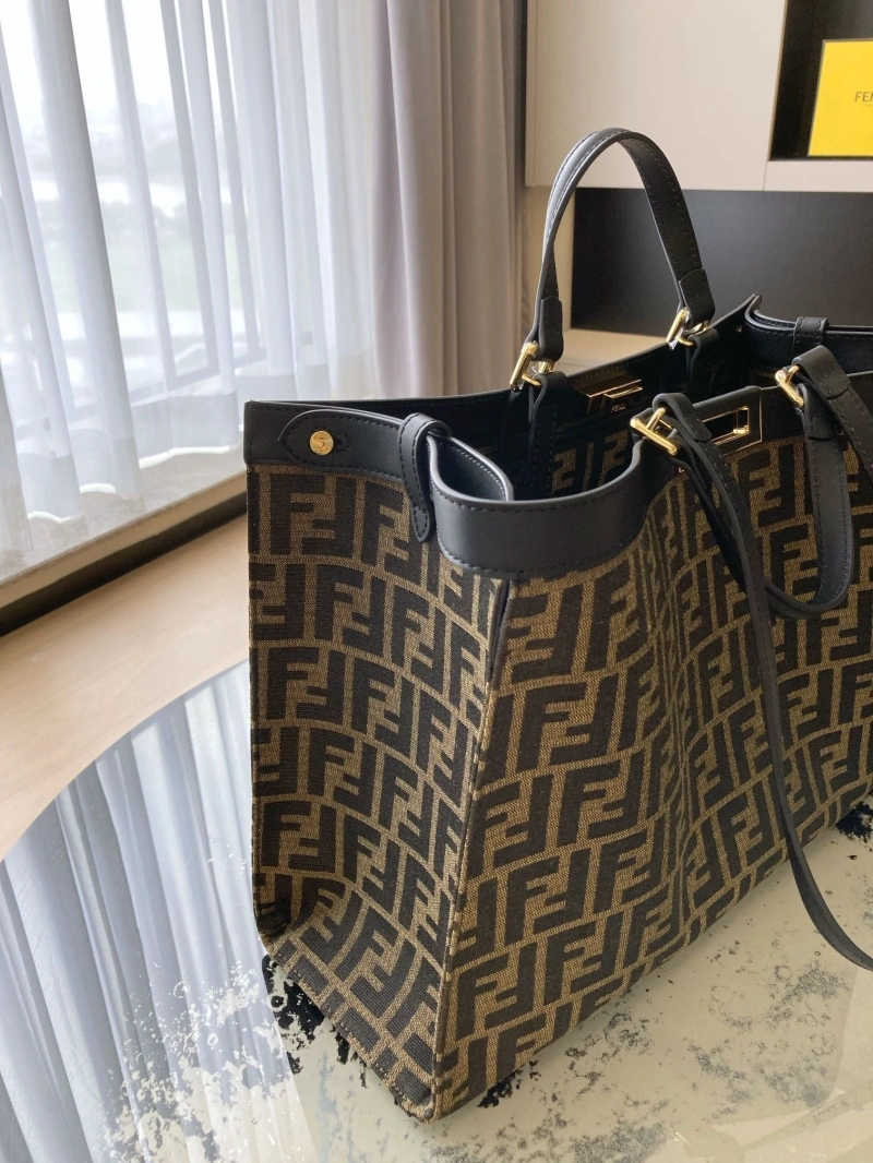 F**di shopping bags 4222c-0719