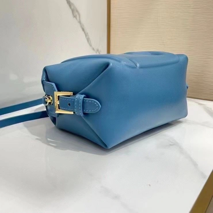 F**di top handle bags 4222c-0720
