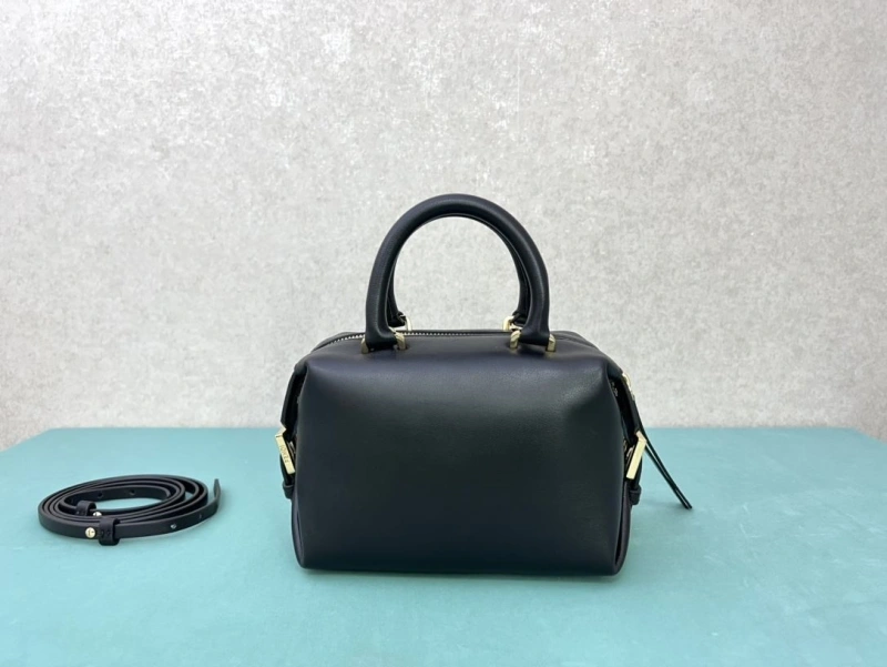 F**di top handle bags 4222c-0724