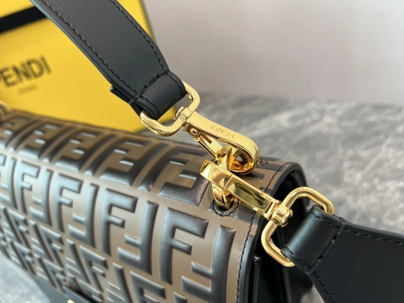 F**di top handle bags 4222c-0726