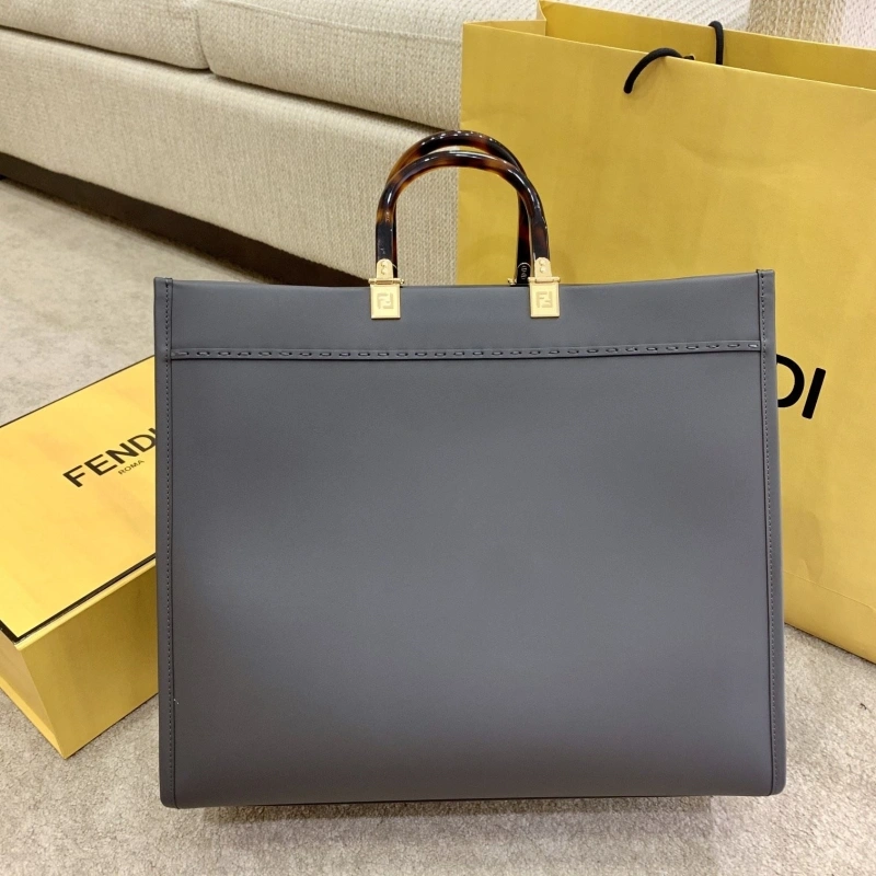 F**di shopping bags 4222c-0771