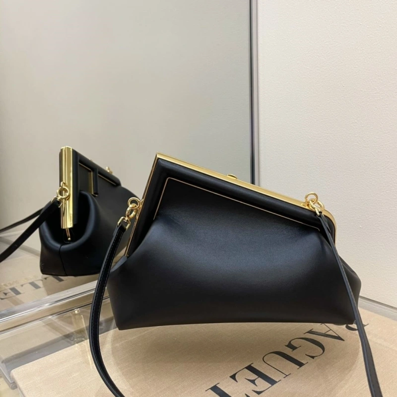 F**di first bags 4222c-0776