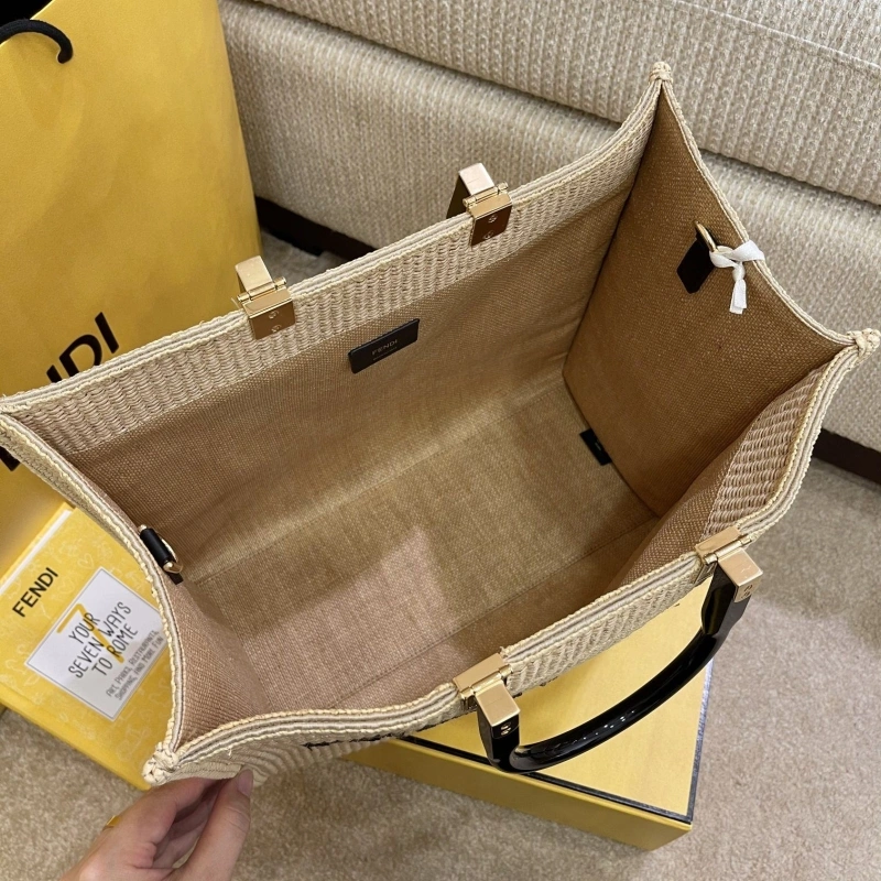F**di shopping bags 4222c-0782