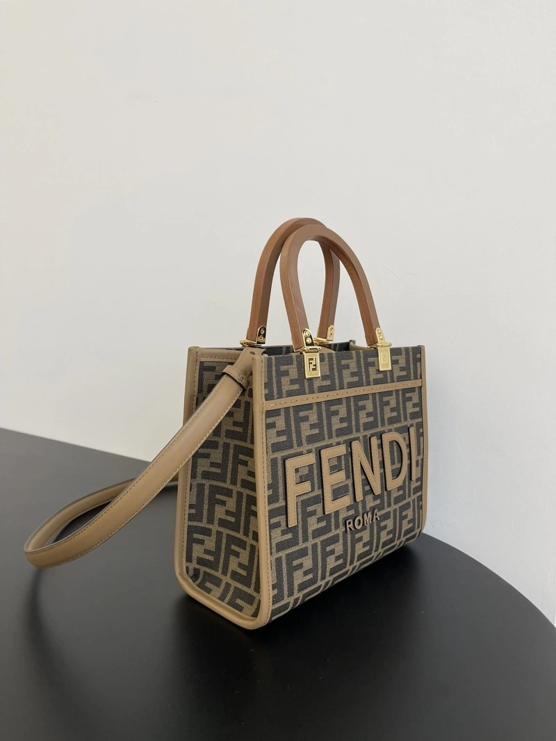 F**di shopping bags 4222c-0783