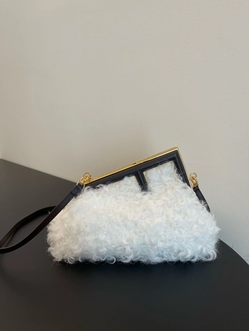 F**di first bags 4222c-0802