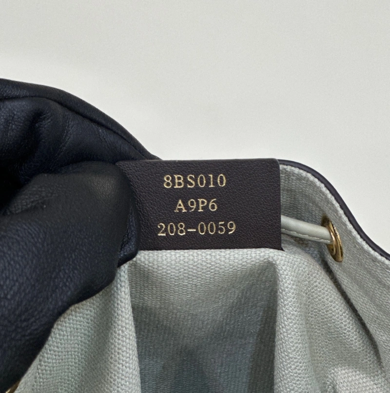F**di bucket bags 4222c-0815