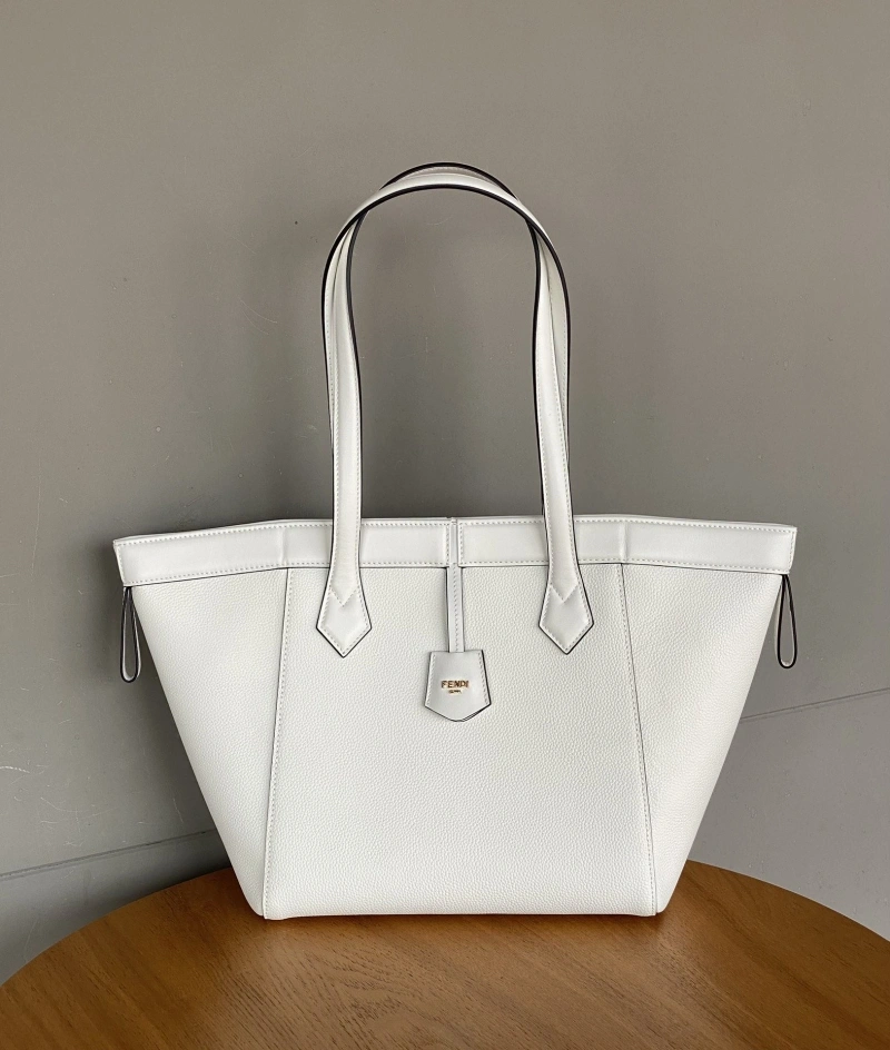 F**di shopping bags 4222c-0823