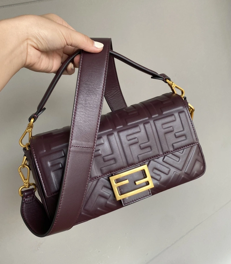 F**di baguette bags 4222c-0827