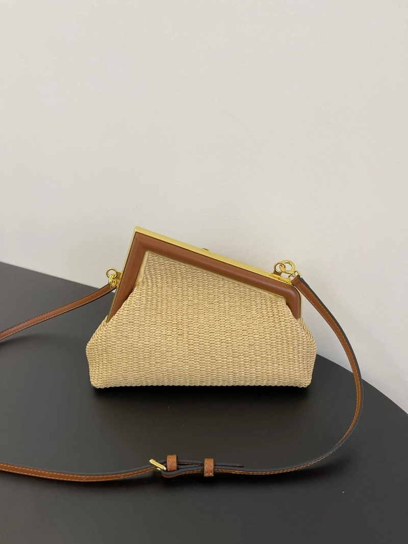 F**di first bags 4222c-0845