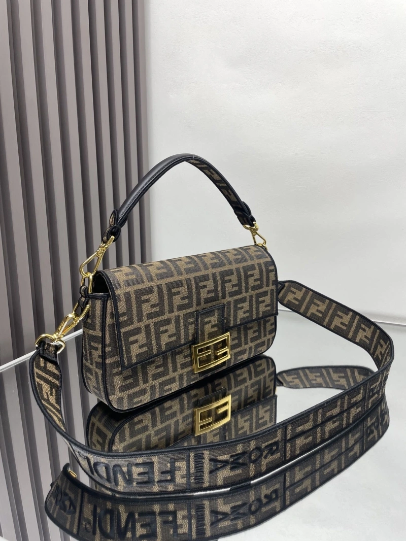 F**di baguette bags 4222c-0866