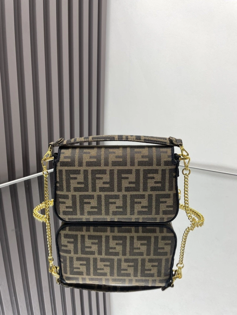 F**di baguette bags 4222c-0868