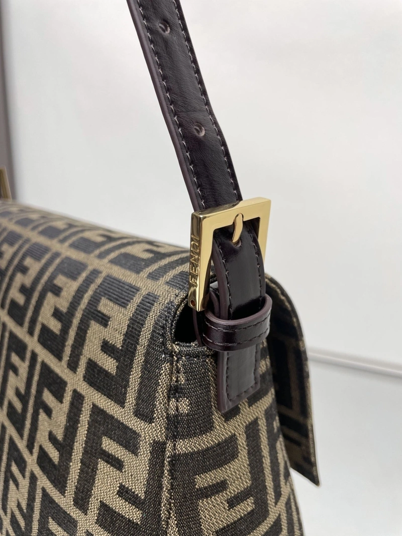 F**di baguette bags 4222c-0870