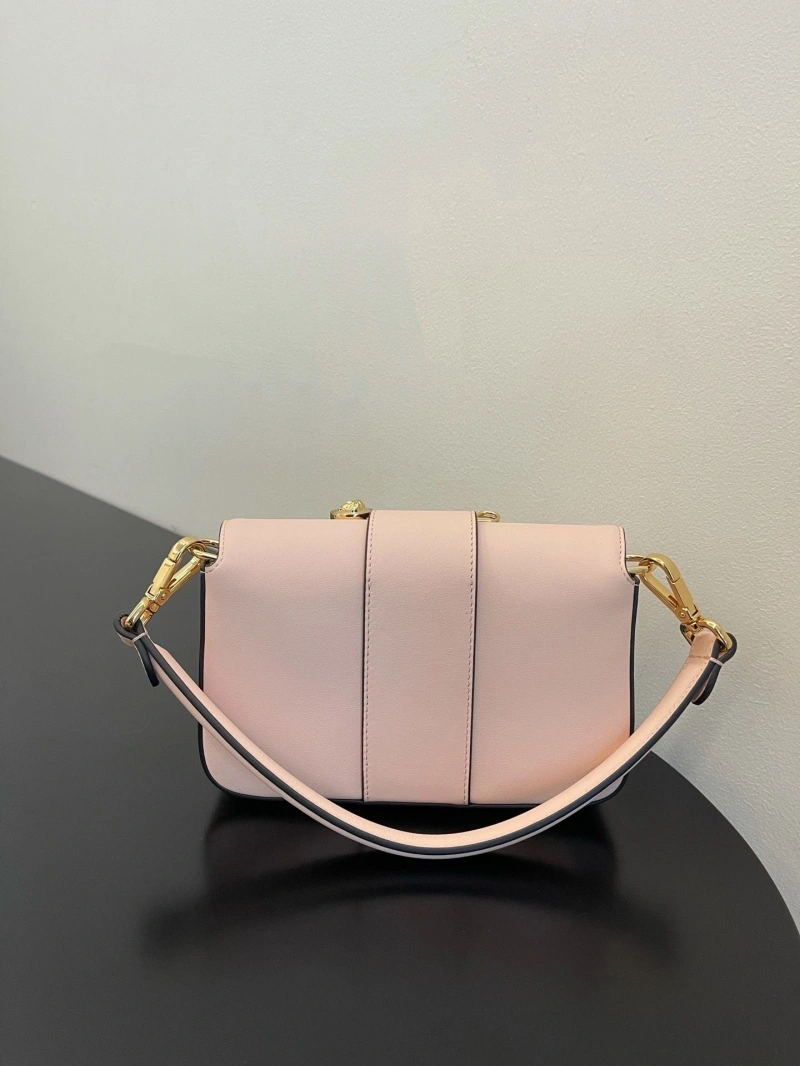 F**di baguette bags 4222c-0881