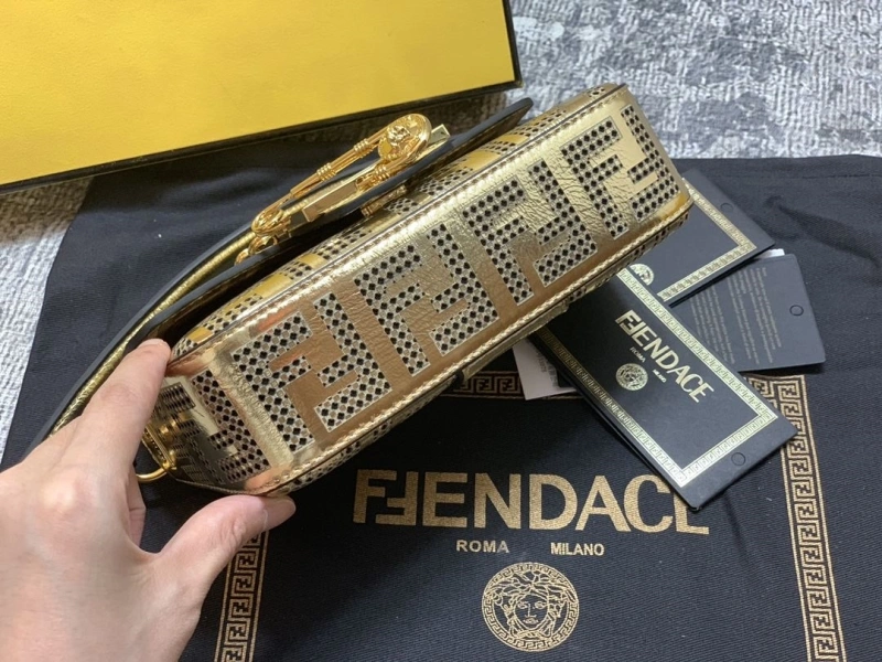 F**di baguette bags 4222c-0887