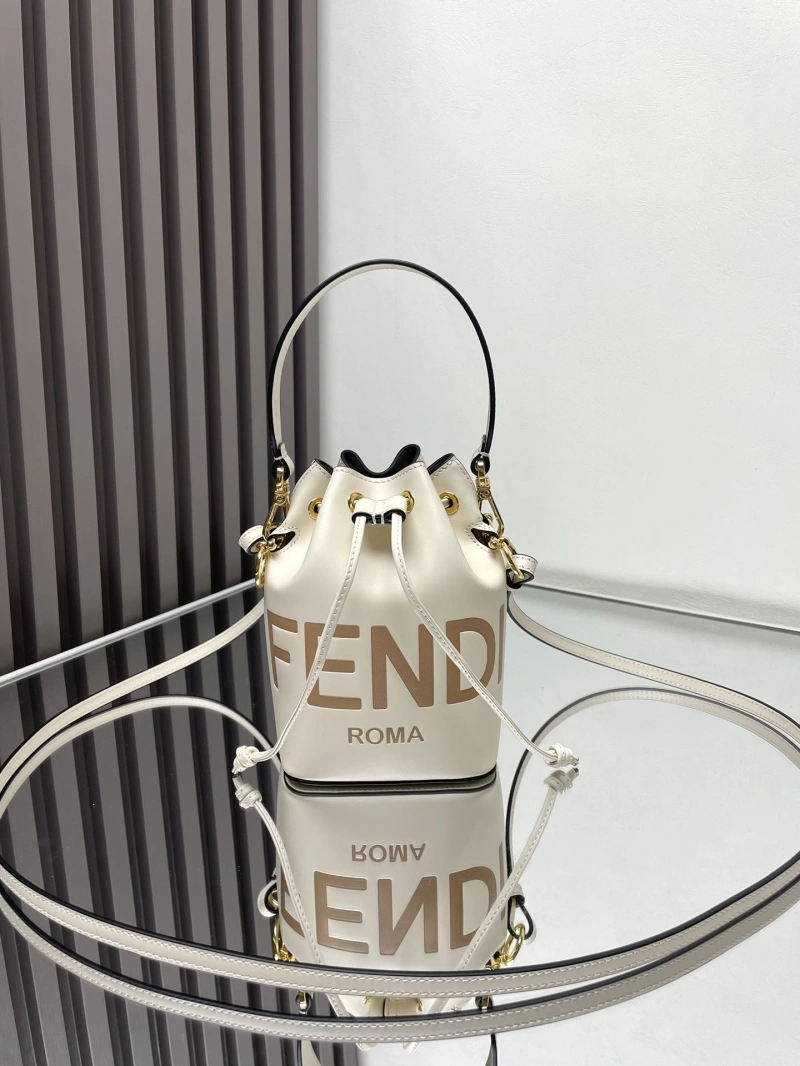 F**di bucket bags 4222c-0909