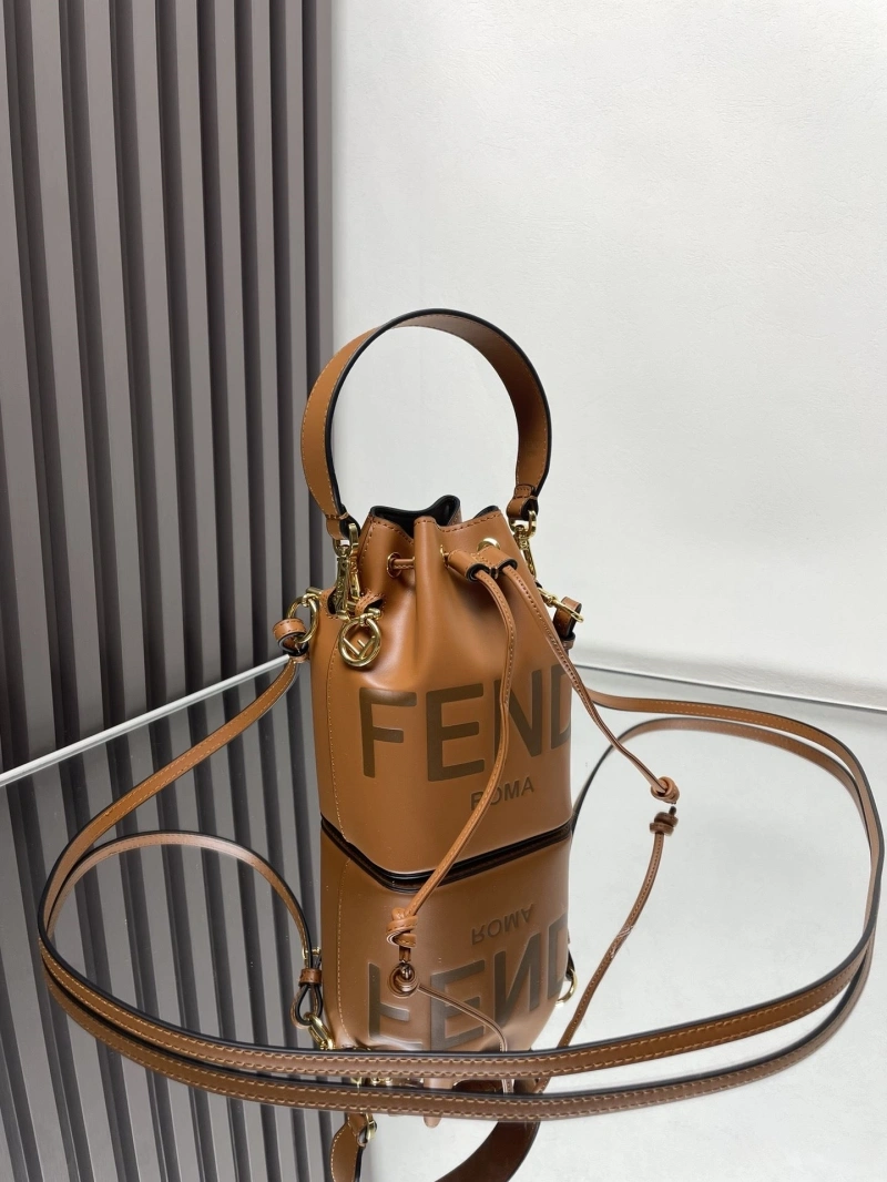 F**di bucket bags 4222c-0910