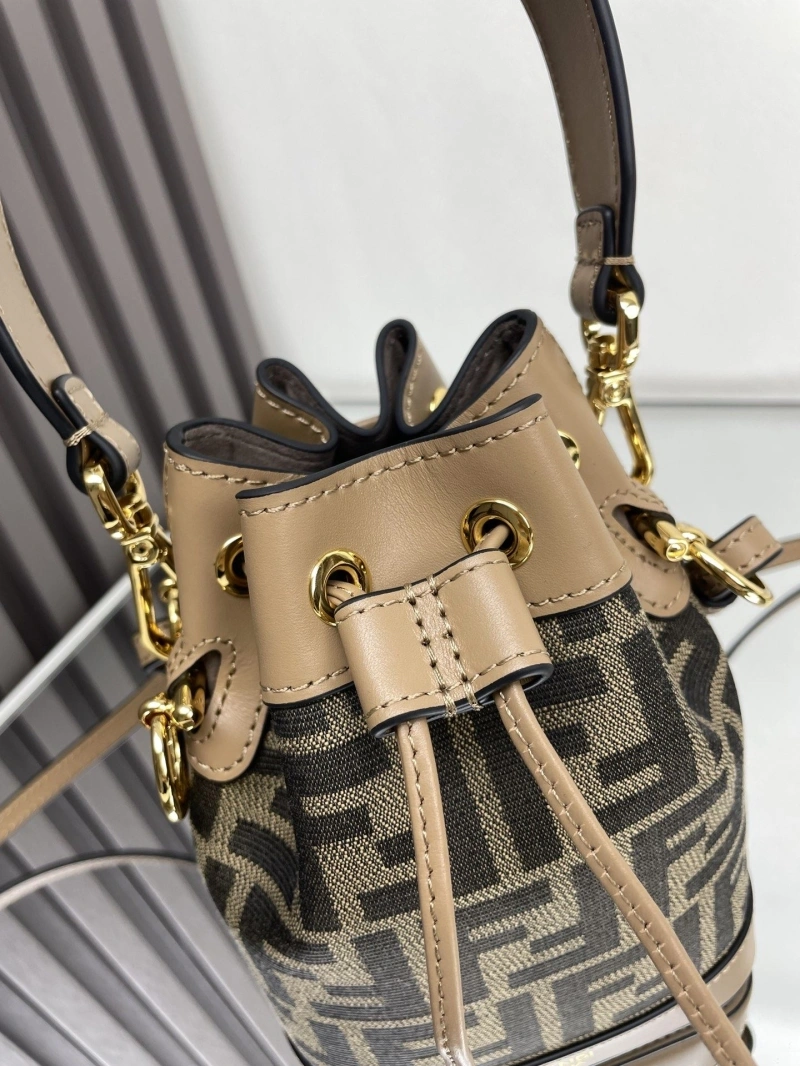 F**di bucket bags 4222c-0914