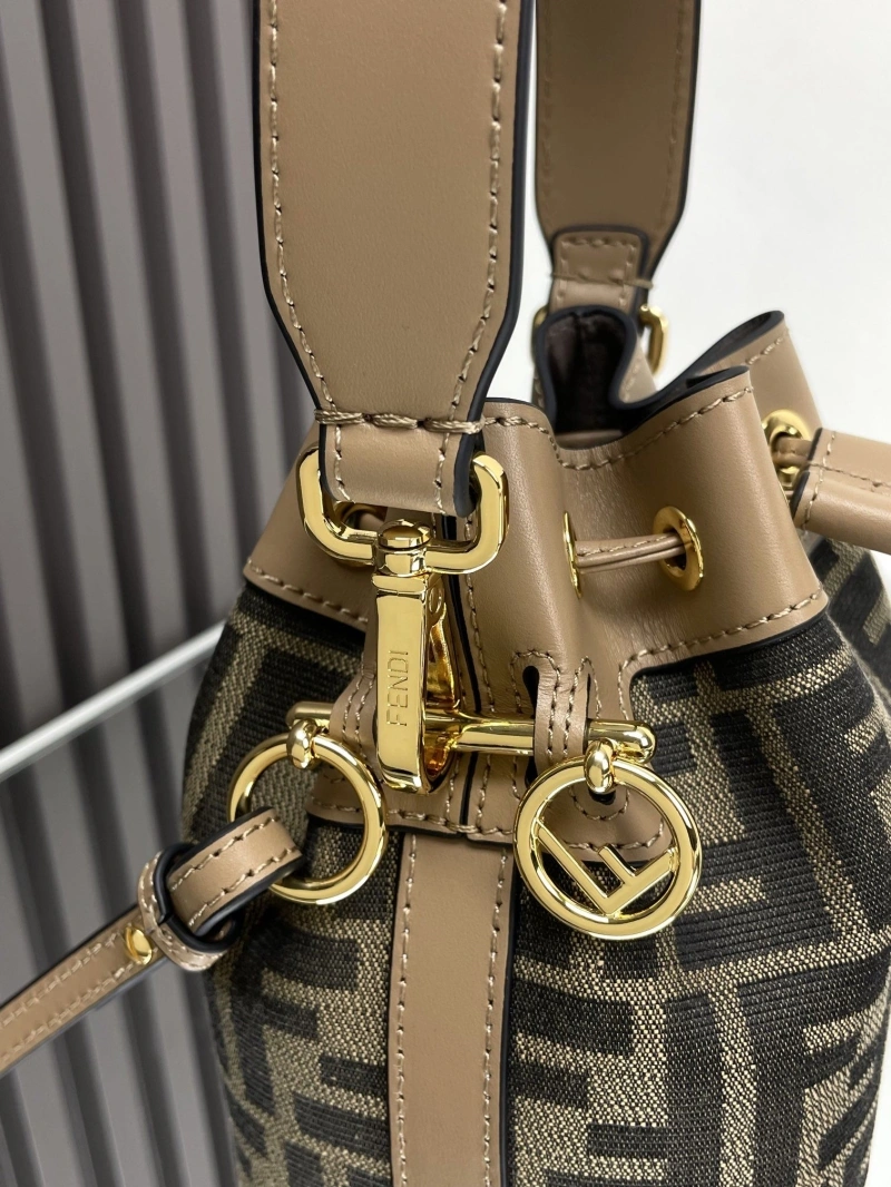 F**di bucket bags 4222c-0914