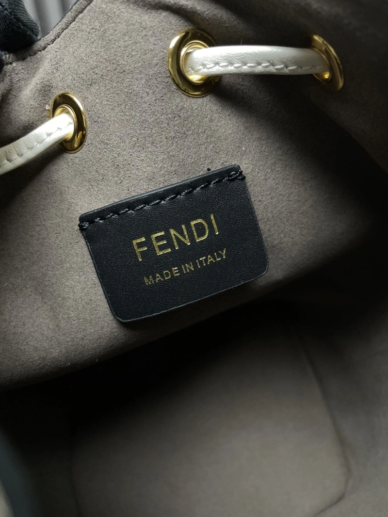 F**di bucket bags 4222c-0925