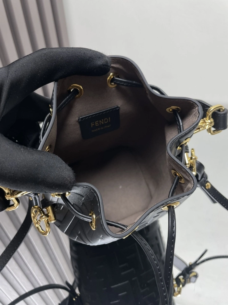 F**di bucket bags 4222c-0927