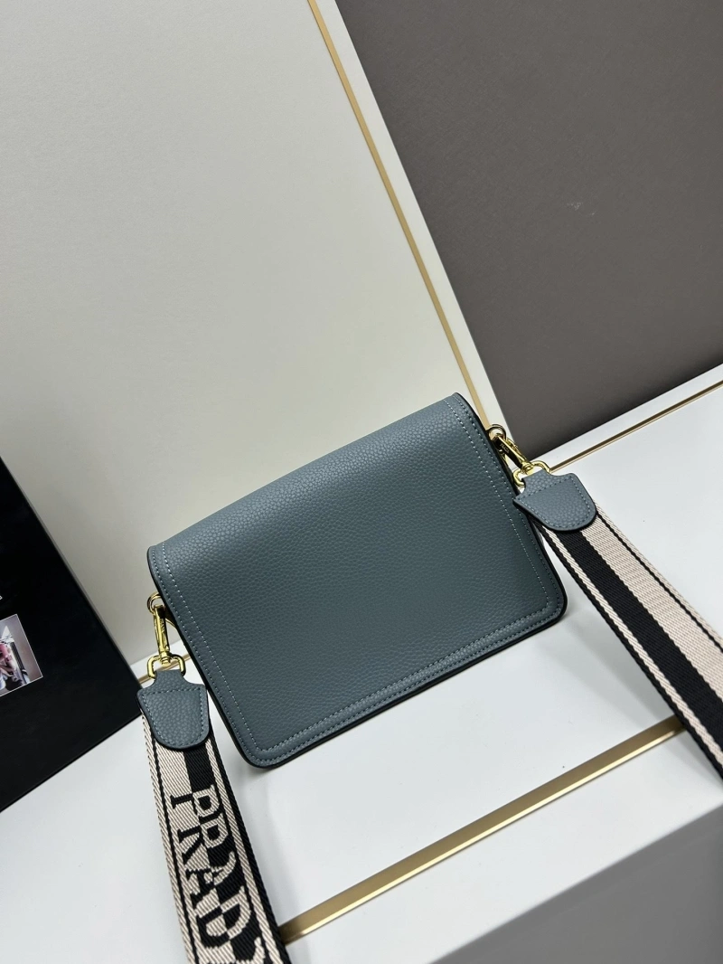 Pra*a satchel bags 4224-0081